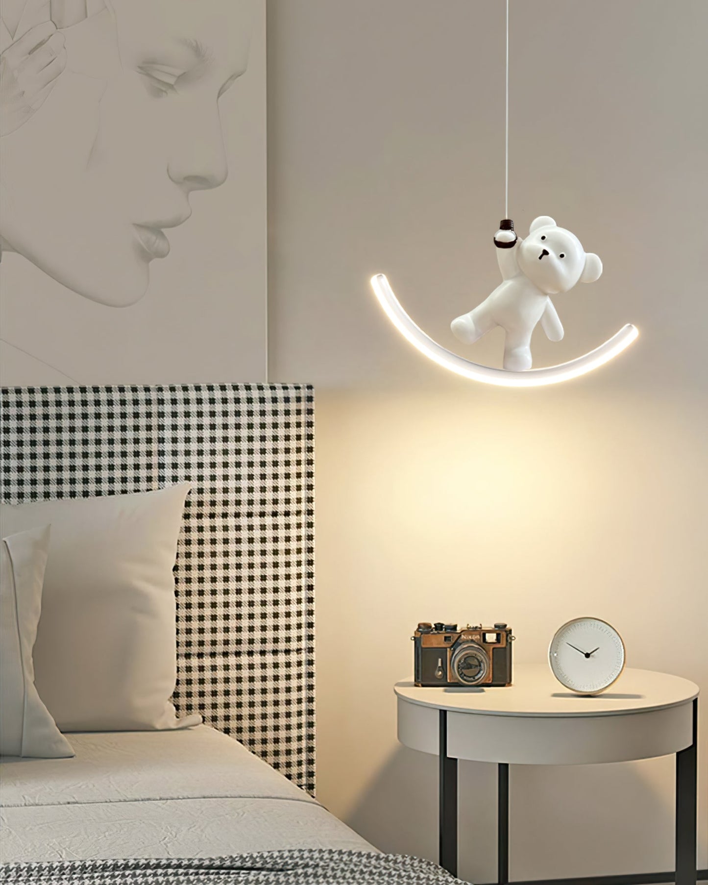 Bear Resin Pendant Lamp