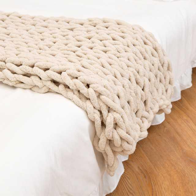 Benedikte - Chunky Knit Weighted Blanket