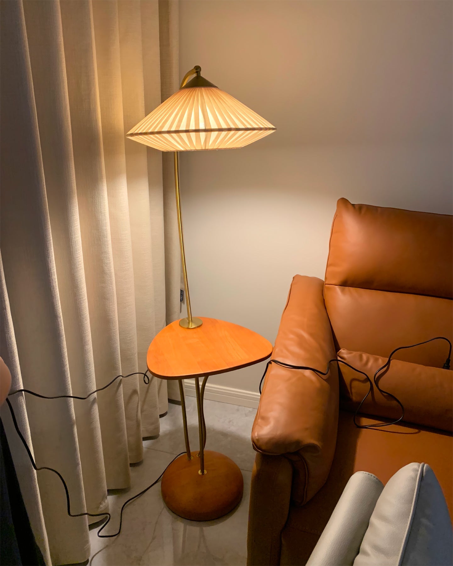 Bertil Floor Lamp