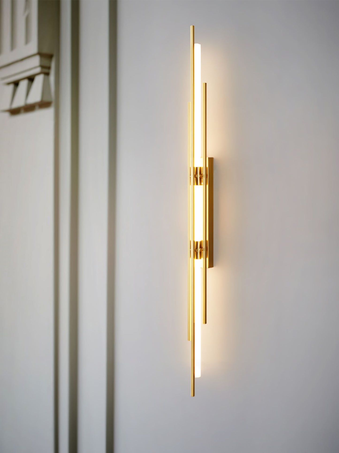 Brass Line Wall Lamp