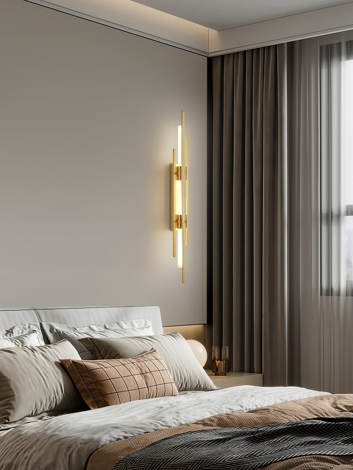 Brass Line Wall Lamp