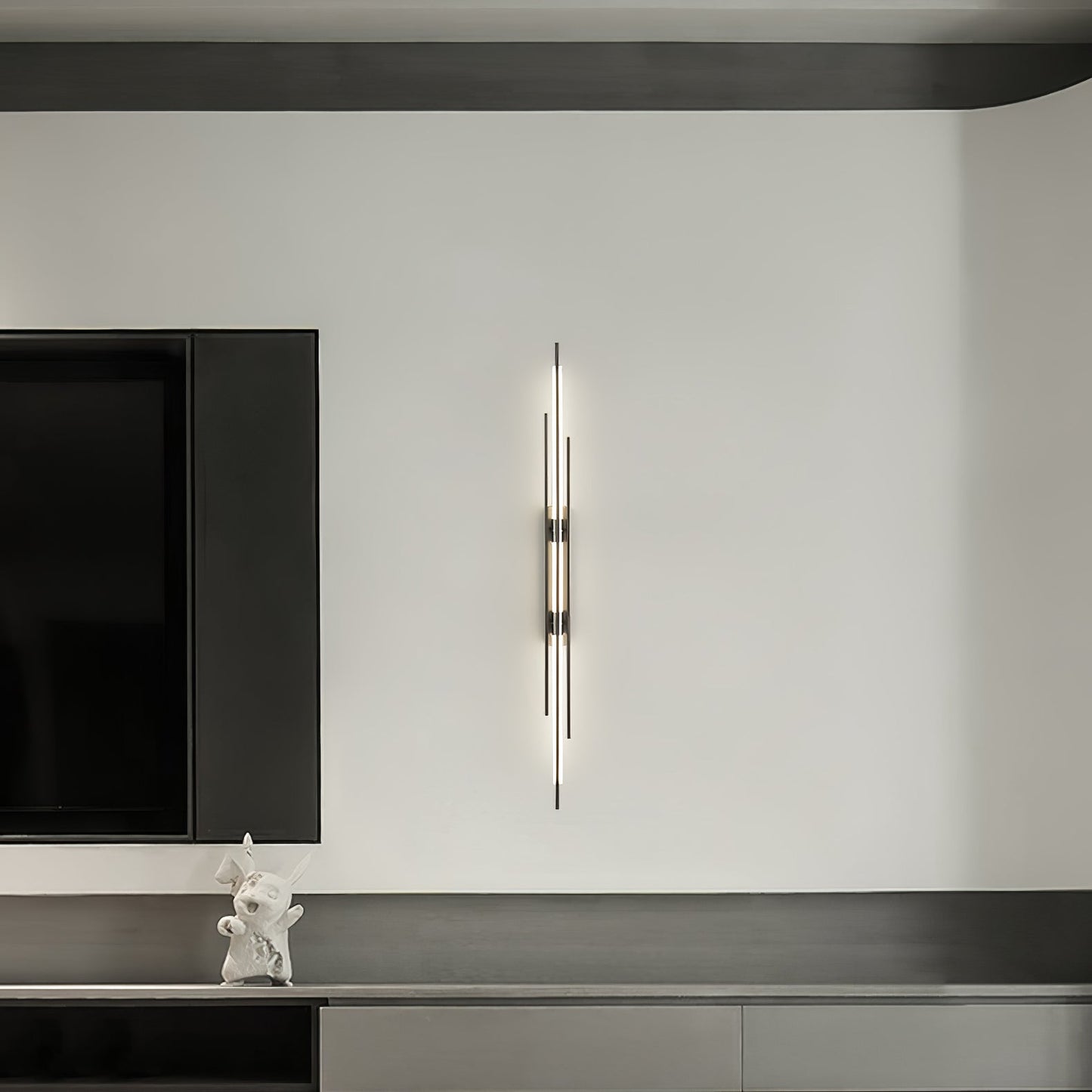 Brass Line Wall Lamp