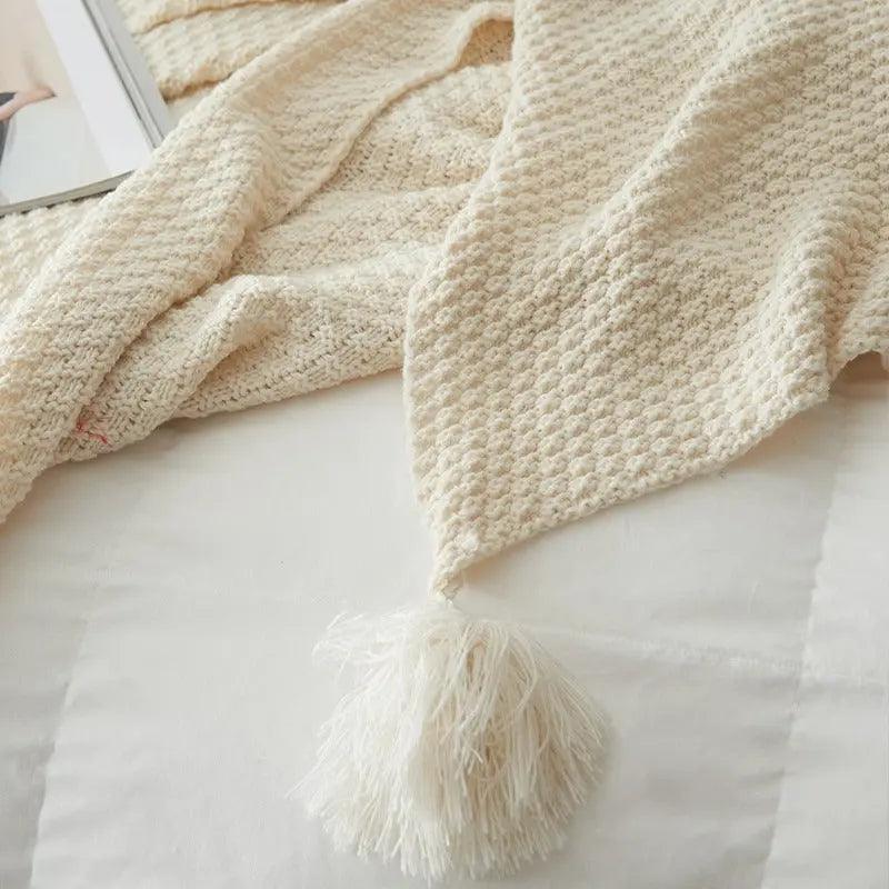 Brenna - Scandinavian Knitted Blanked