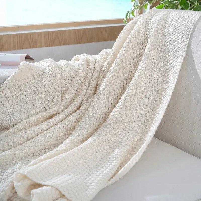 Brenna - Scandinavian Knitted Blanked