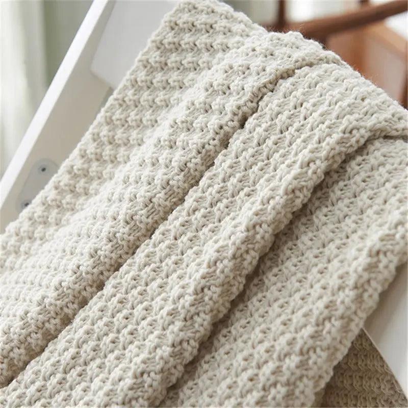 Brenna - Scandinavian Knitted Blanked