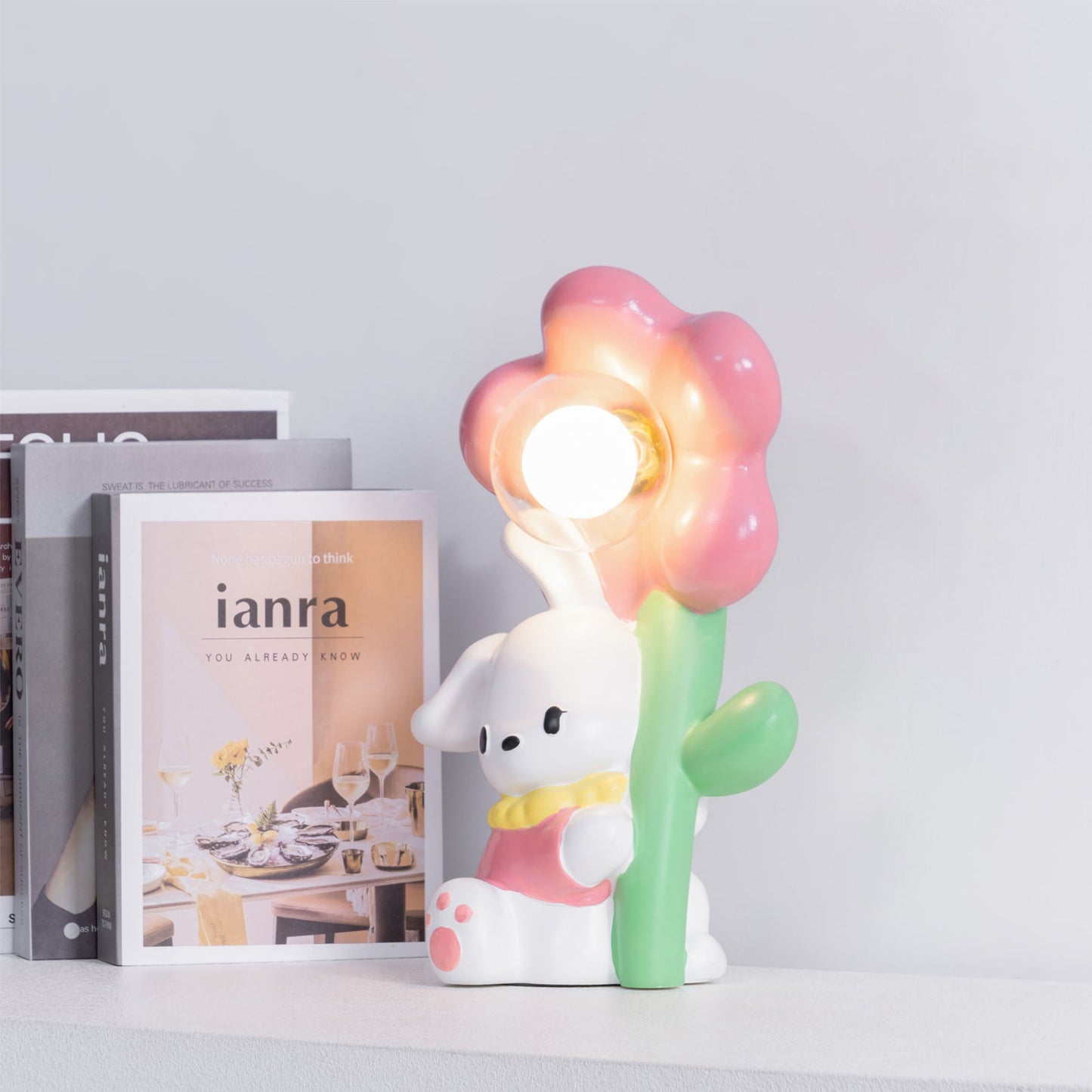 Bunny Flower Table Lamp