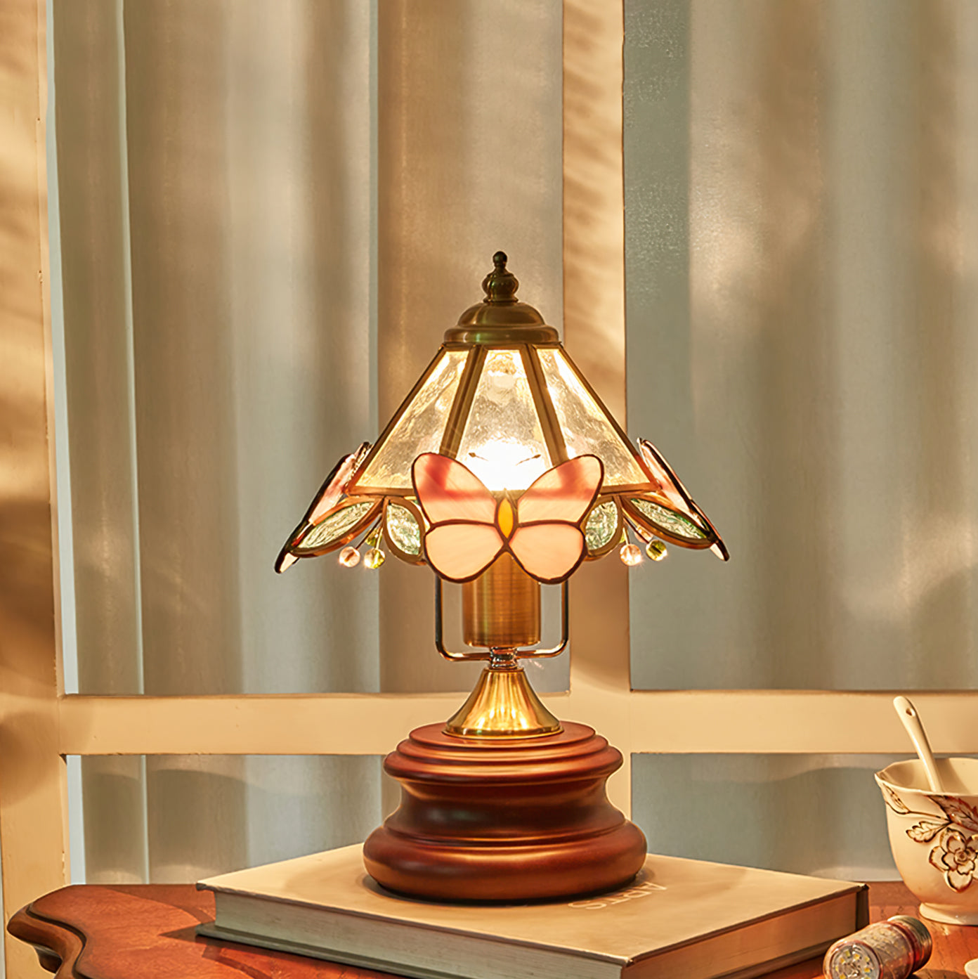 Bieye Butterfly Table Lamp