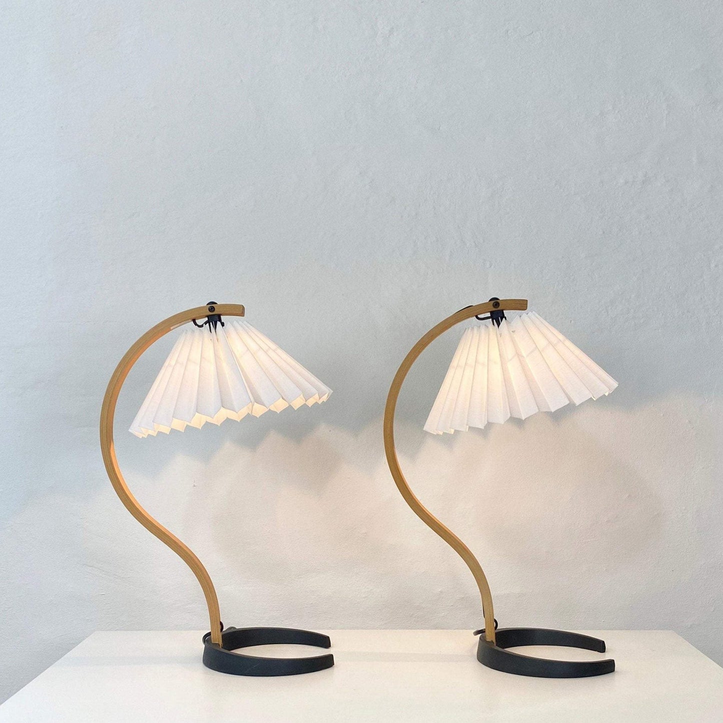 Caprani Wooden Table Lamp