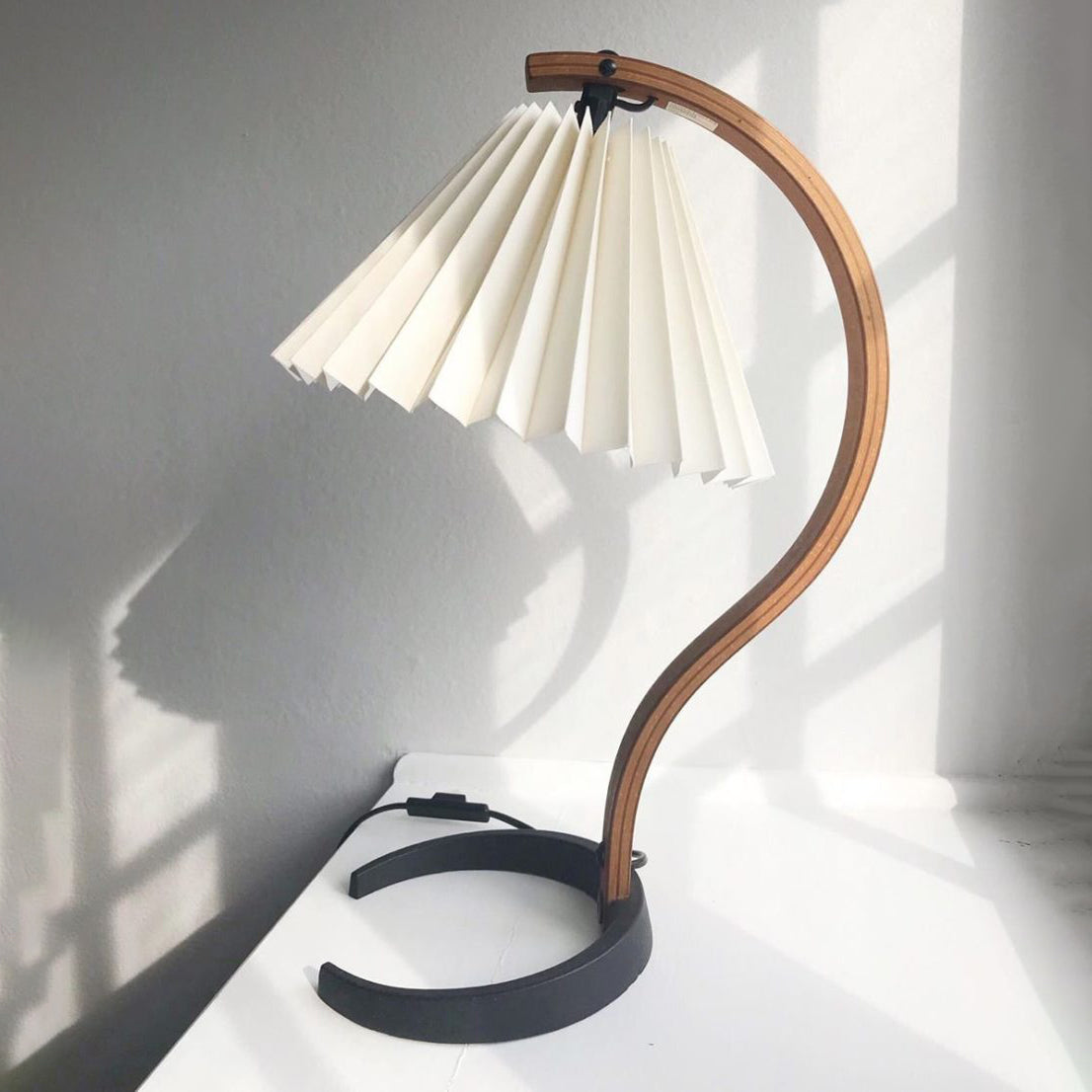 Caprani Wooden Table Lamp