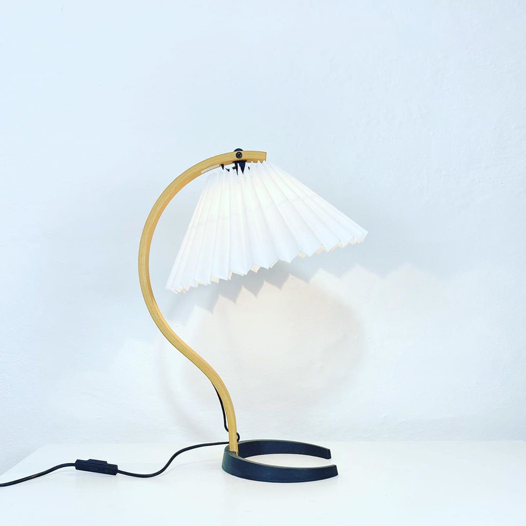 Caprani Wooden Table Lamp
