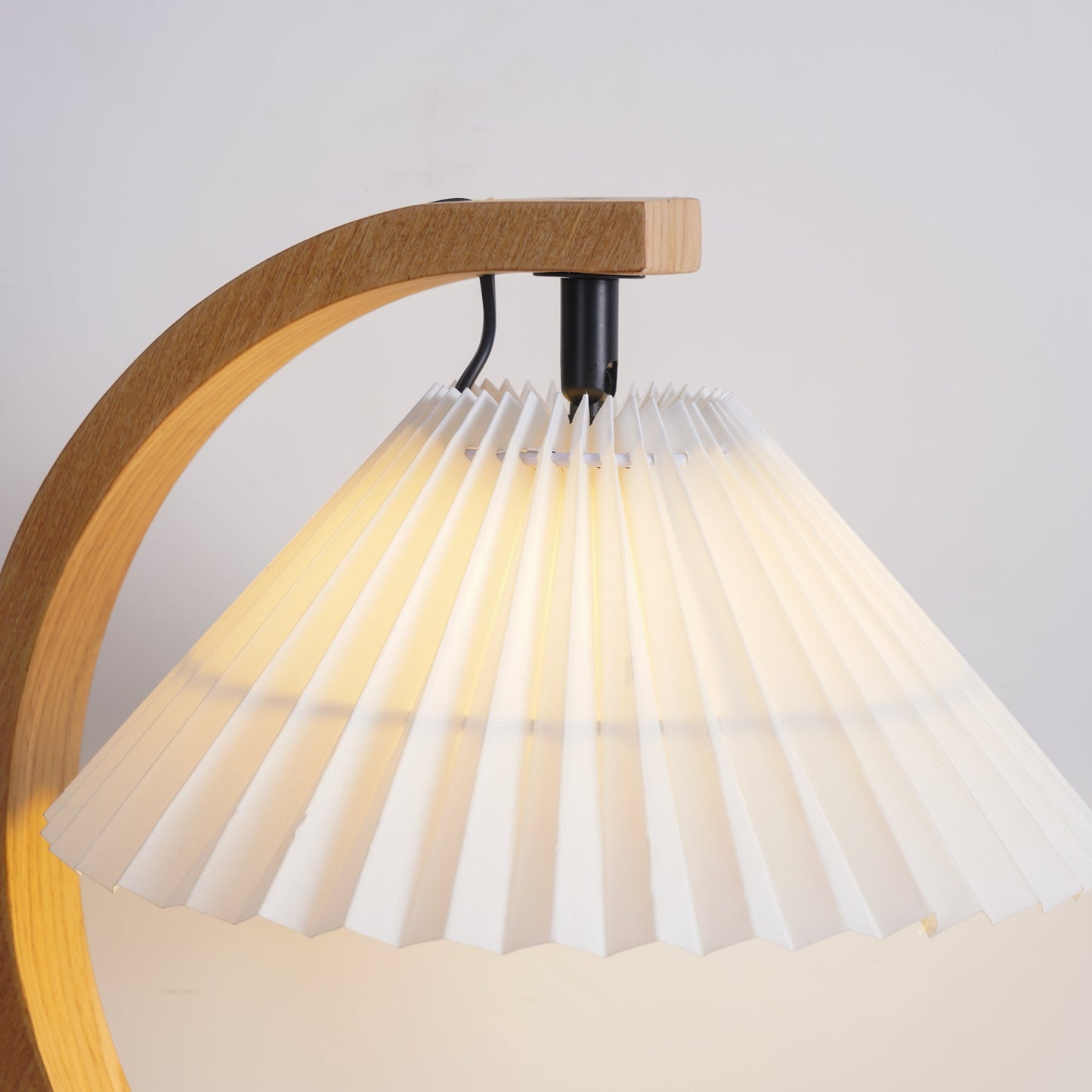 Caprani Wooden Table Lamp