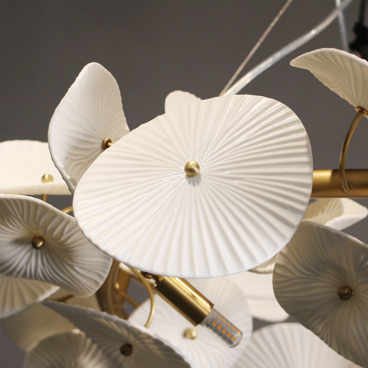 Ceramic Wreath Chandelier