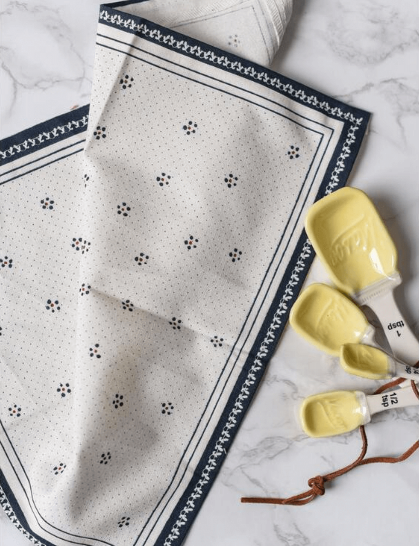 Classical European Model Cotton Placemat - Nordic Side - 