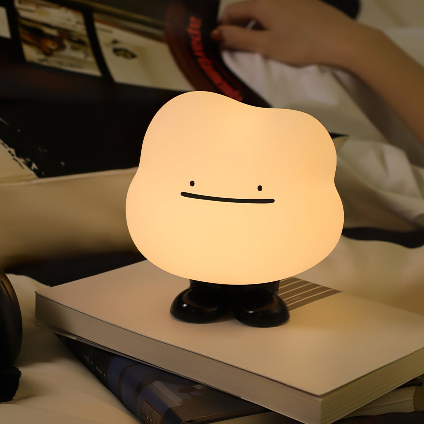 Cloud Night Built-in Battery Table Lamp