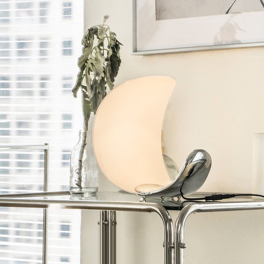 Curl Table Lamp