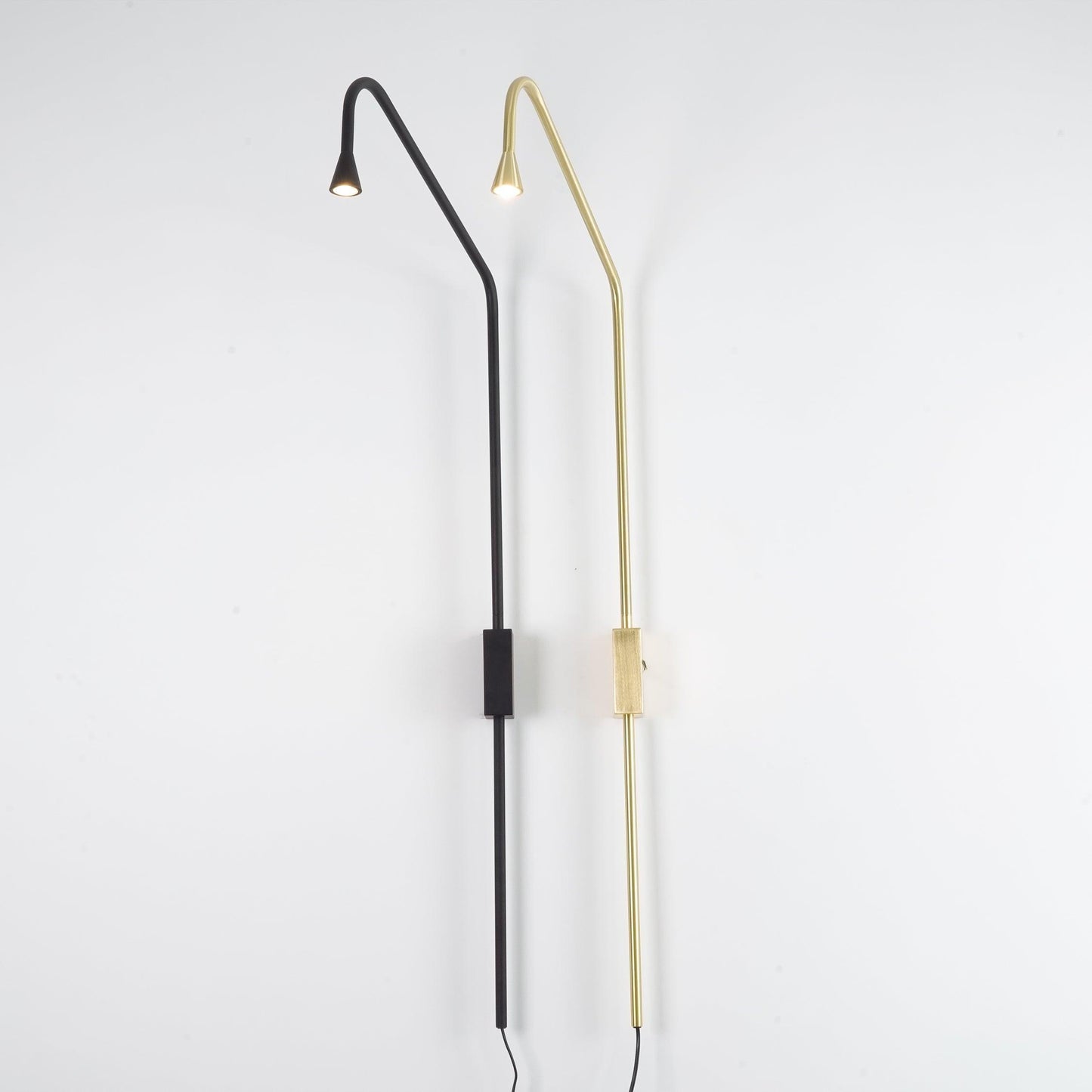 Pureform Stylish Wall Lamp