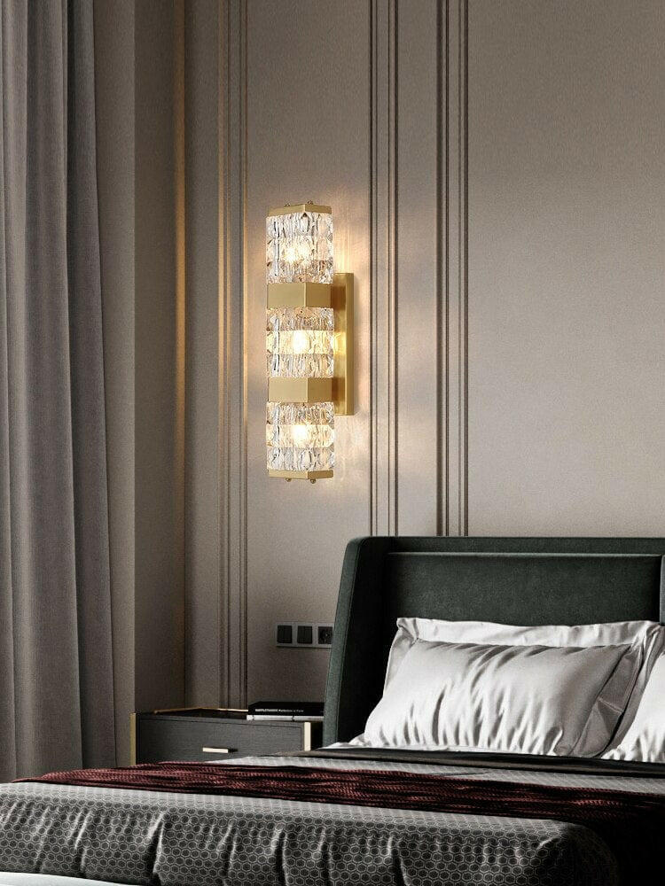 Dacio - Golden Luxury Crystal Wall Lamp
