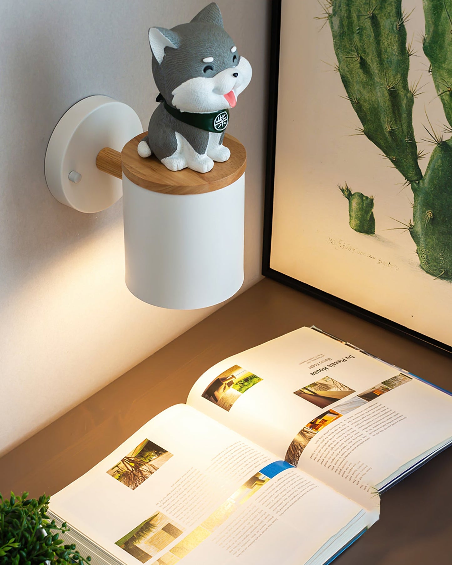 Doggy Wall Lamp