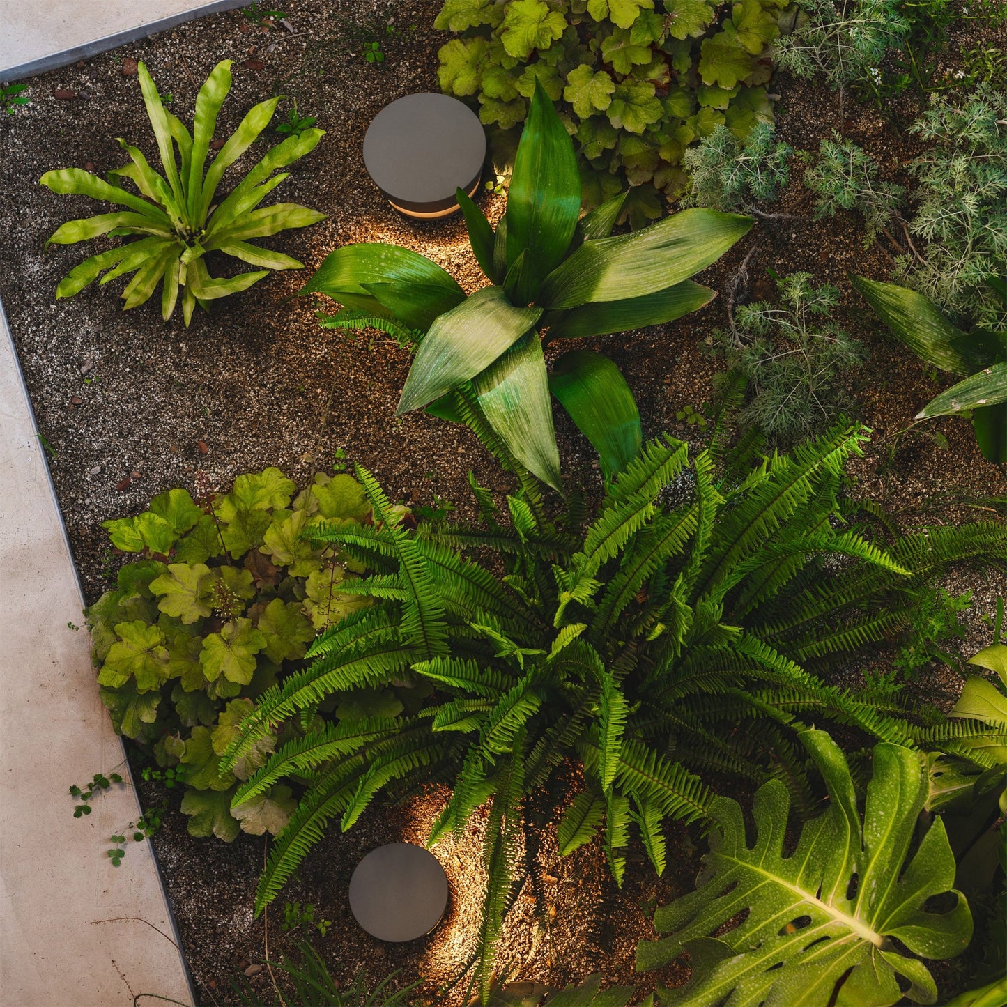 Dots Outdoor Table Lamp