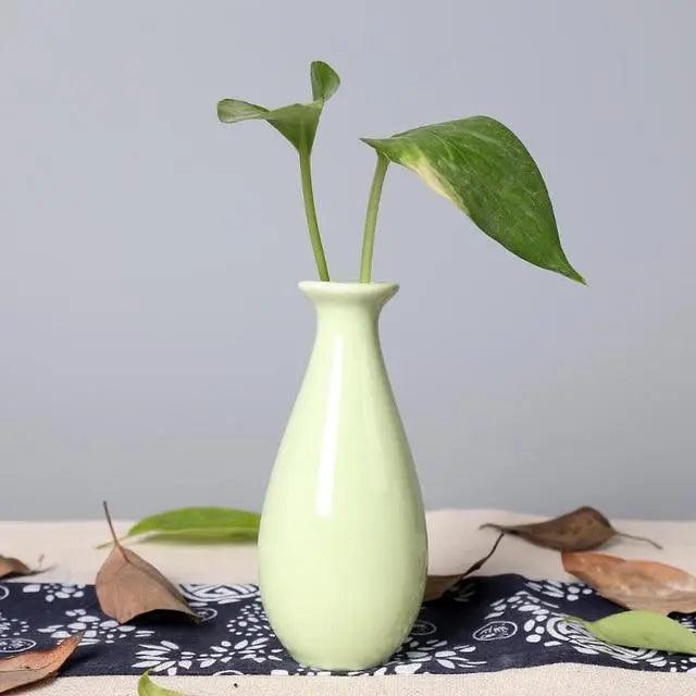 Elea - Ceramic Vase