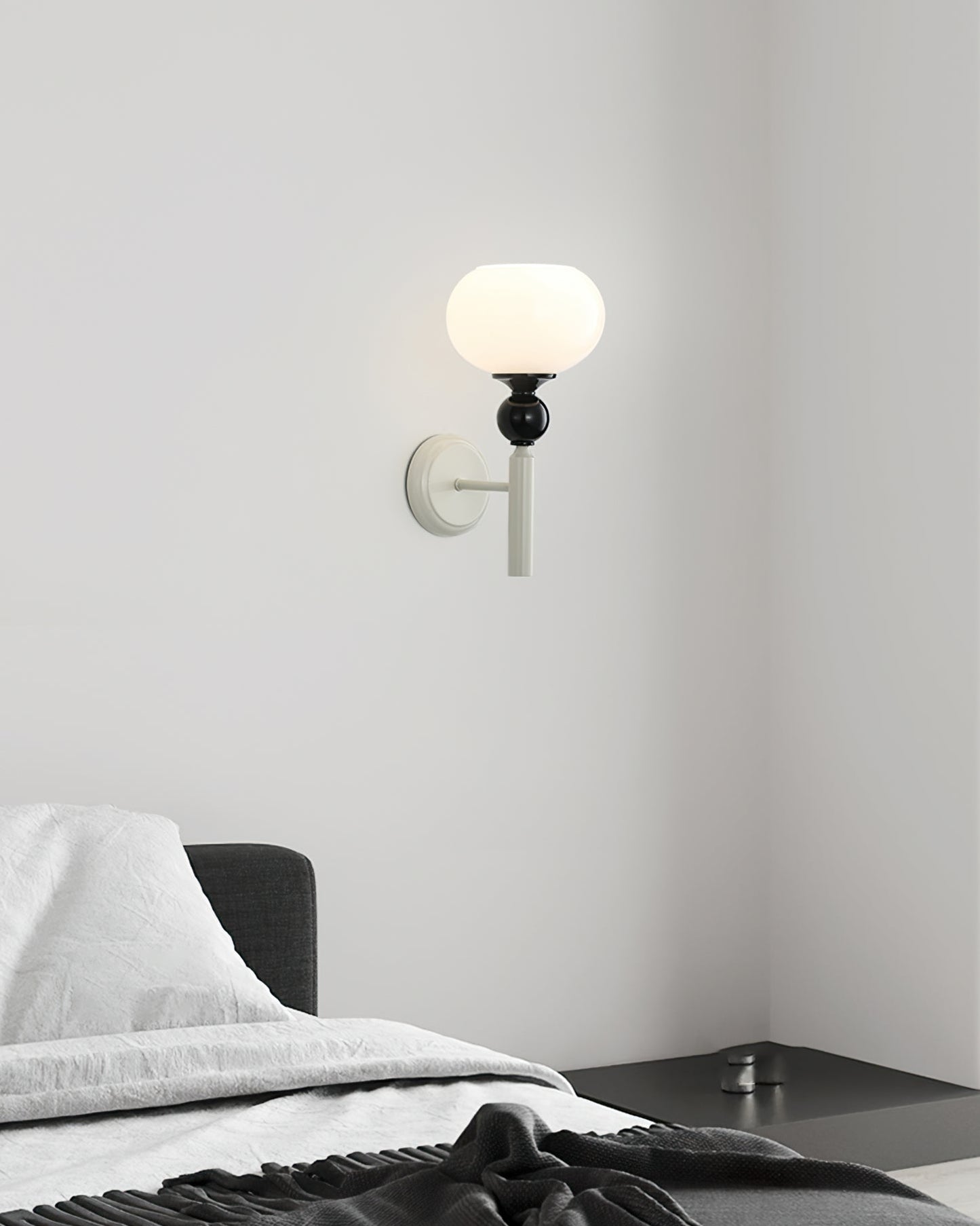 Feya Wall Lamp