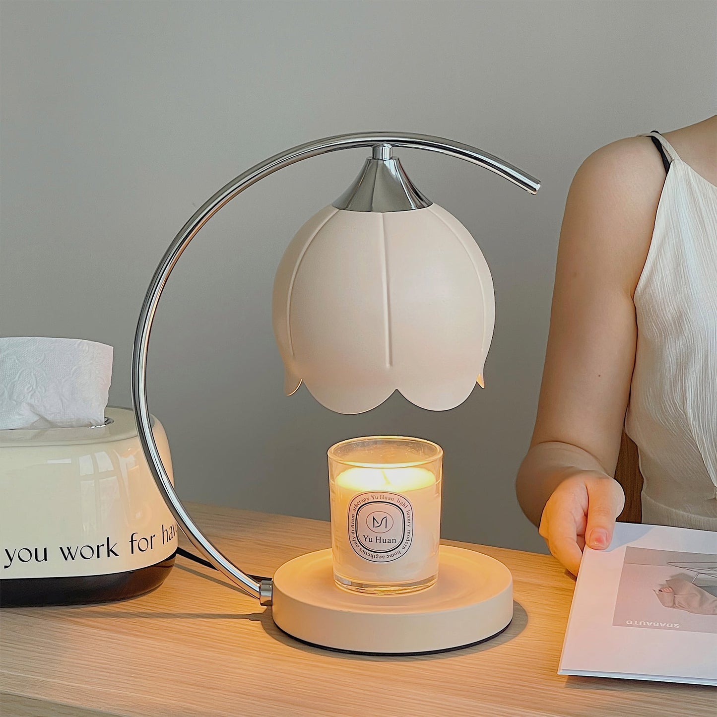 Floral Candle Table Lamp