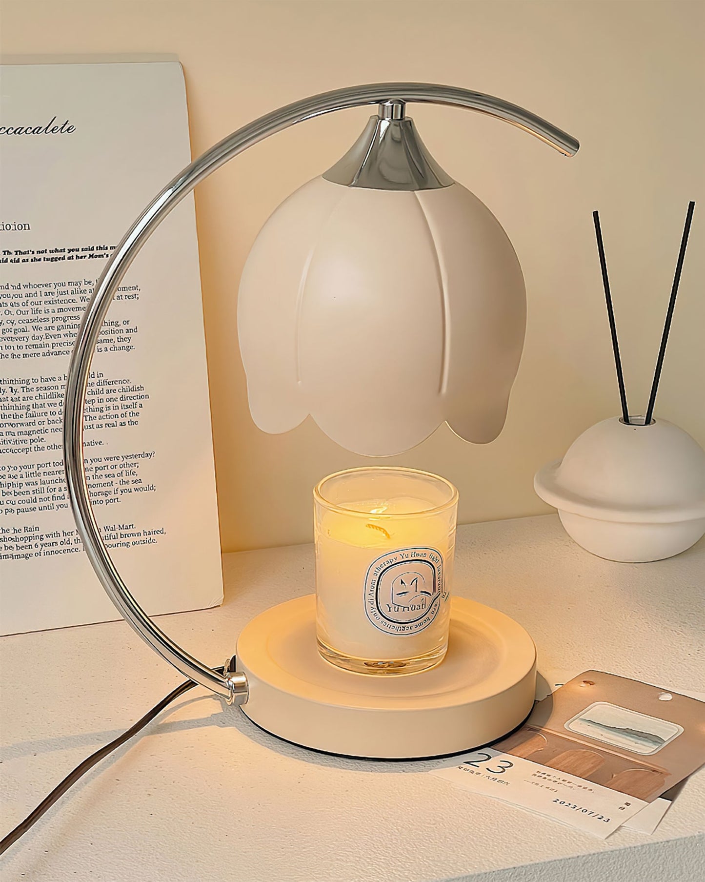 Floral Candle Table Lamp