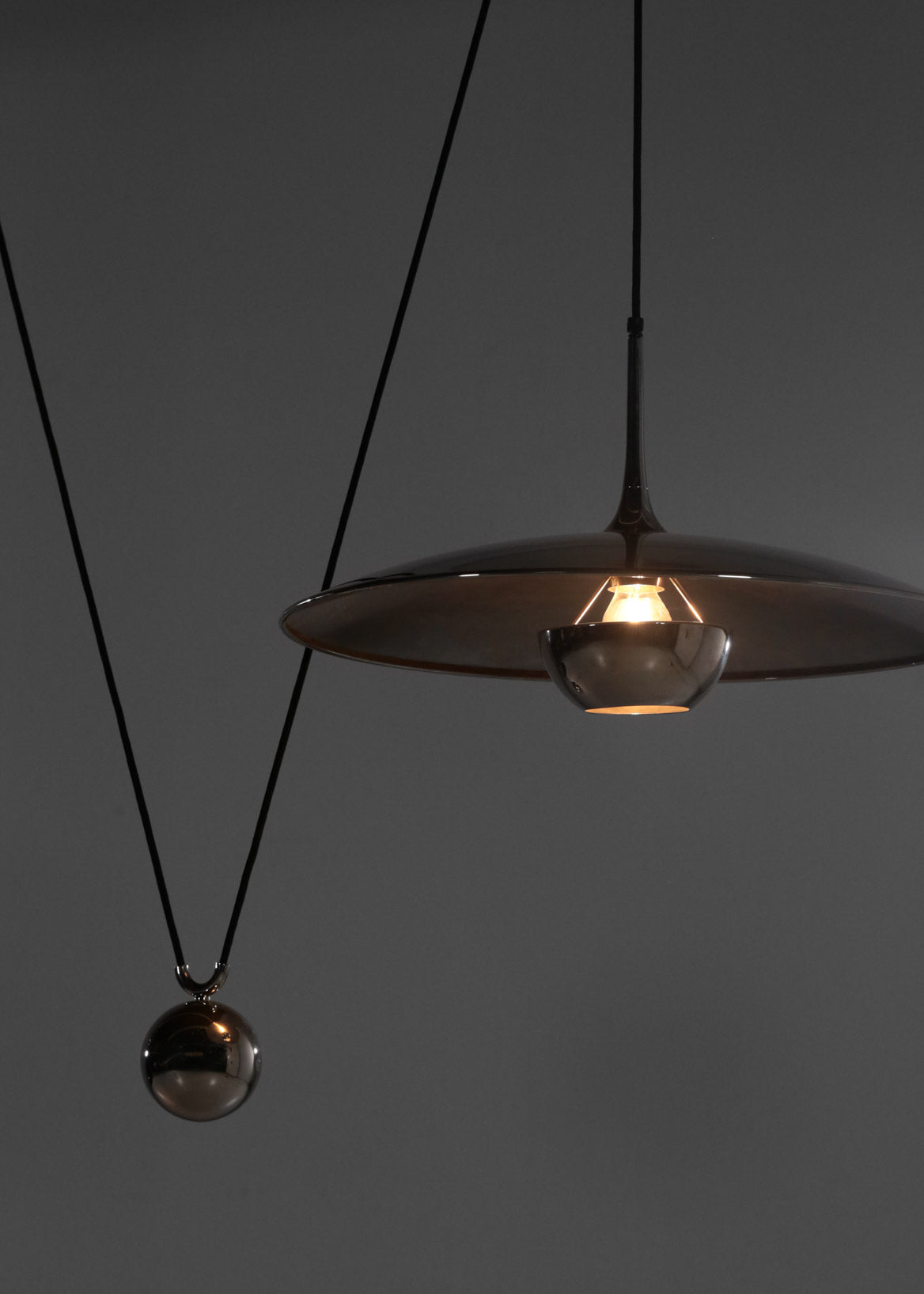 Designer creative height-adjustable shift UFO pendant lamps