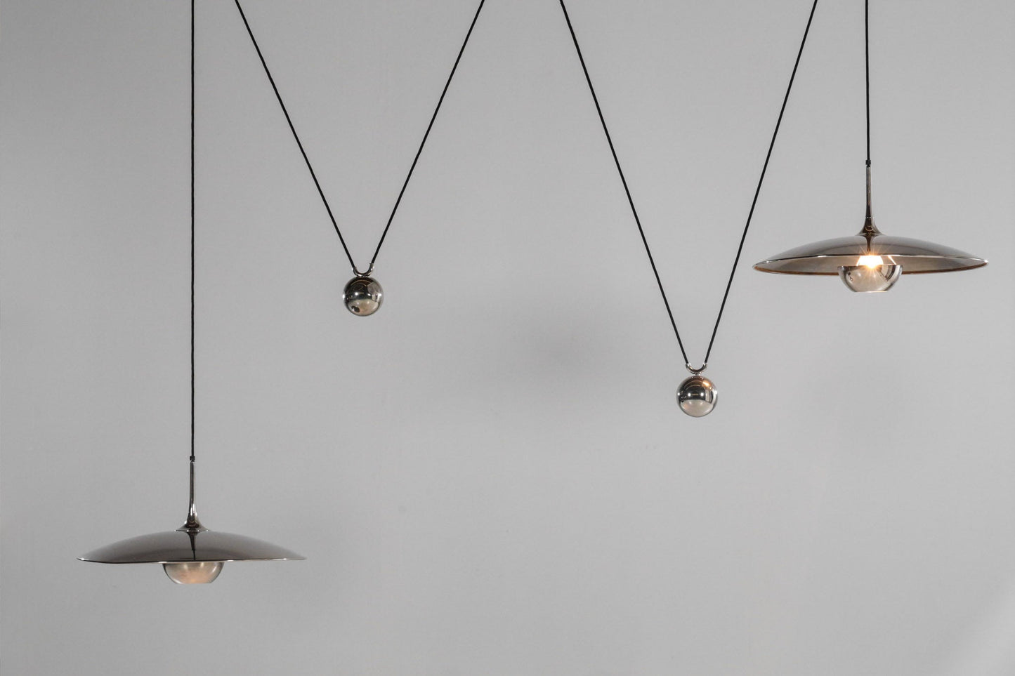 Designer creative height-adjustable shift UFO pendant lamps