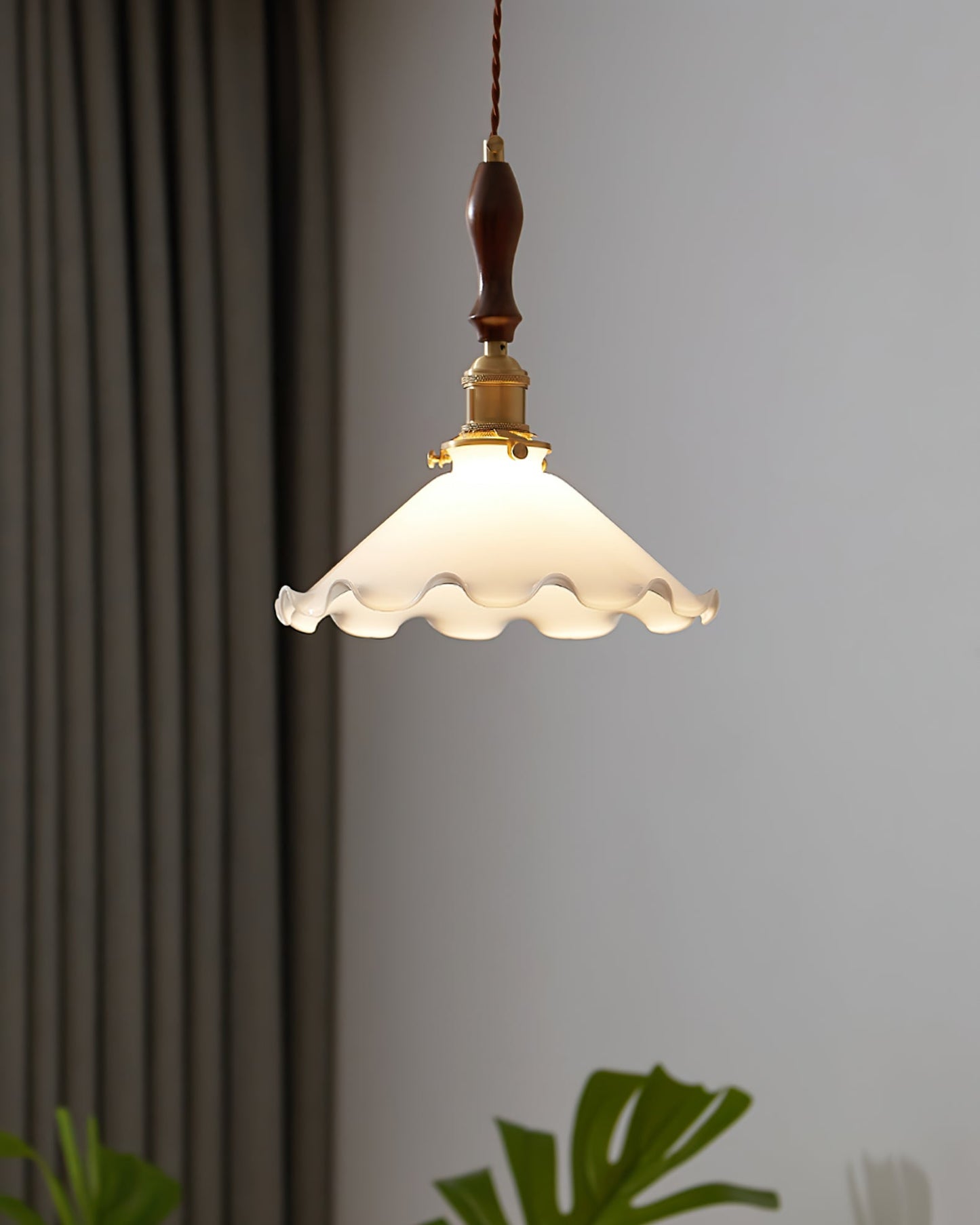Flower Petals Pendant Lamp