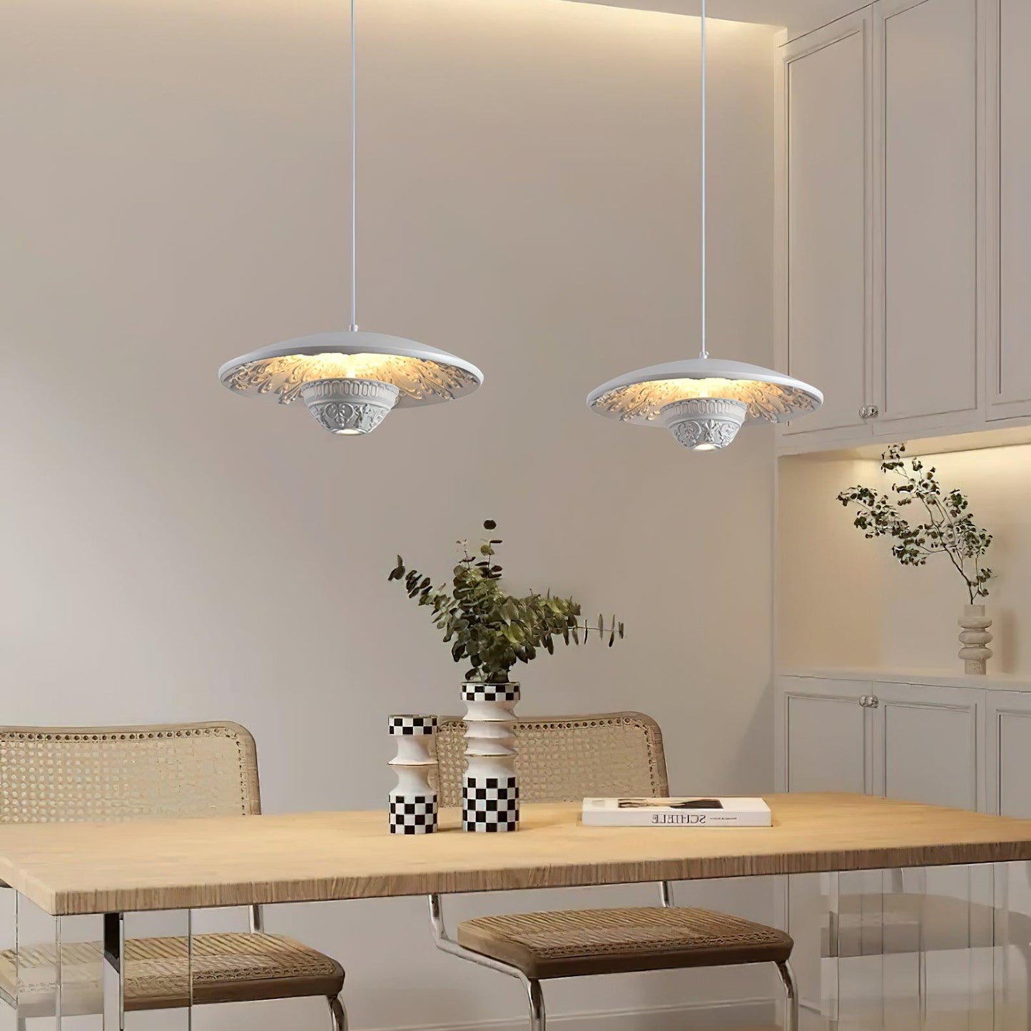 Flying Saucer Resin Pendant Lamp