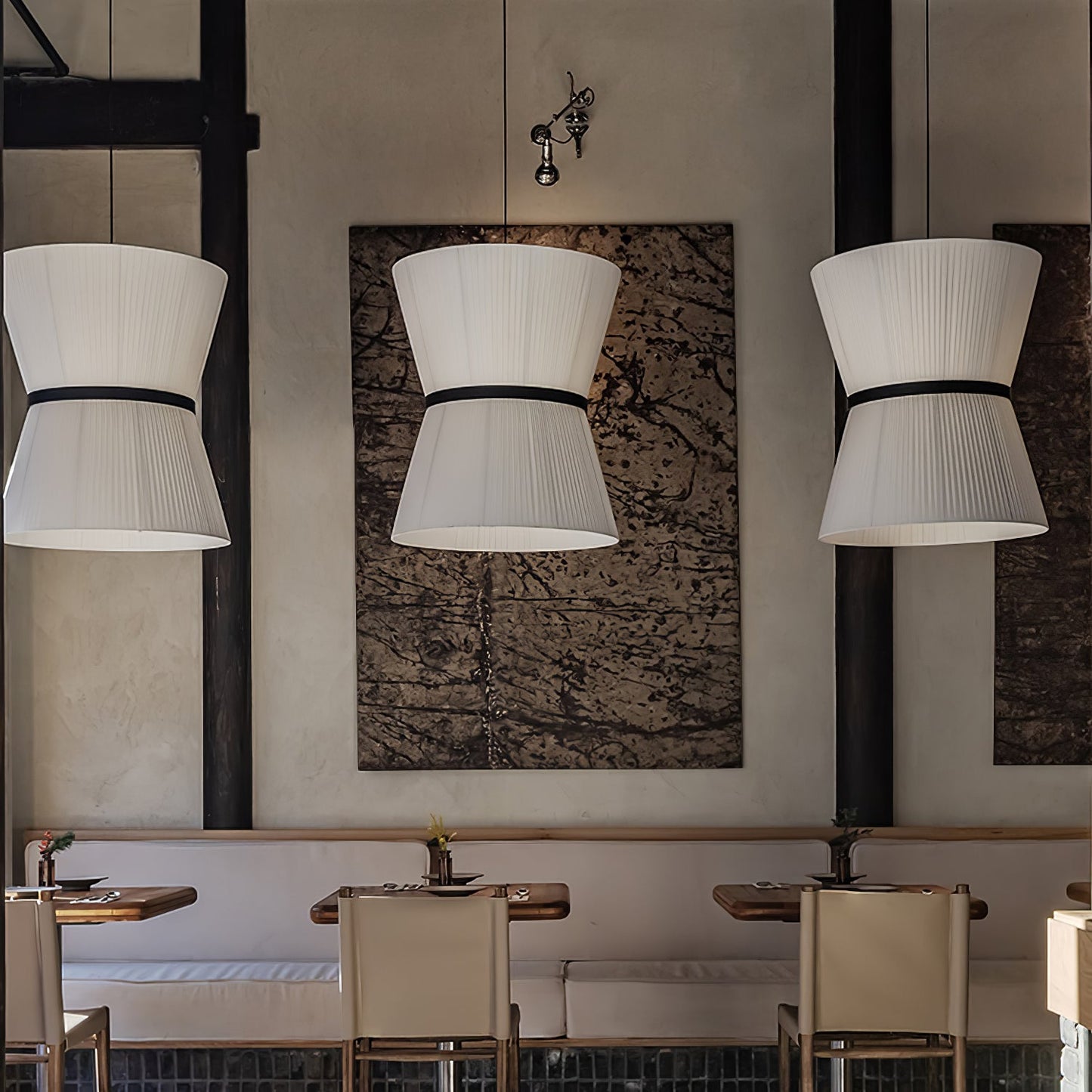 Folie Pendant Light