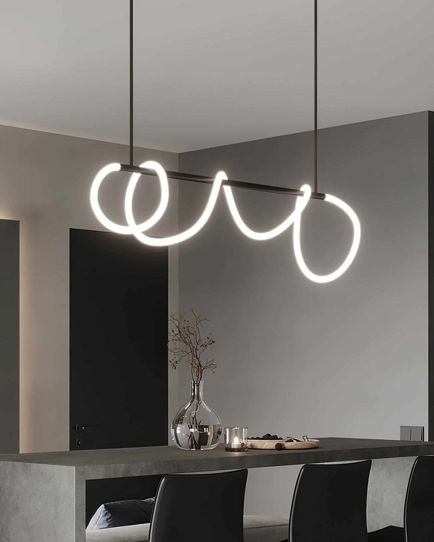 Serpentine Glow Black Chandelier