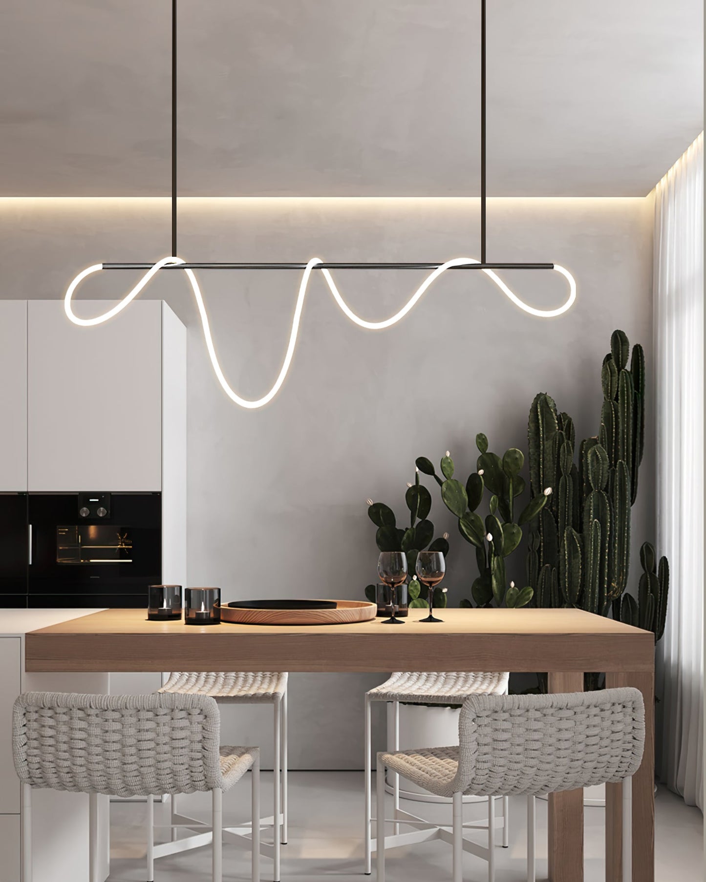 Serpentine Glow Black Chandelier