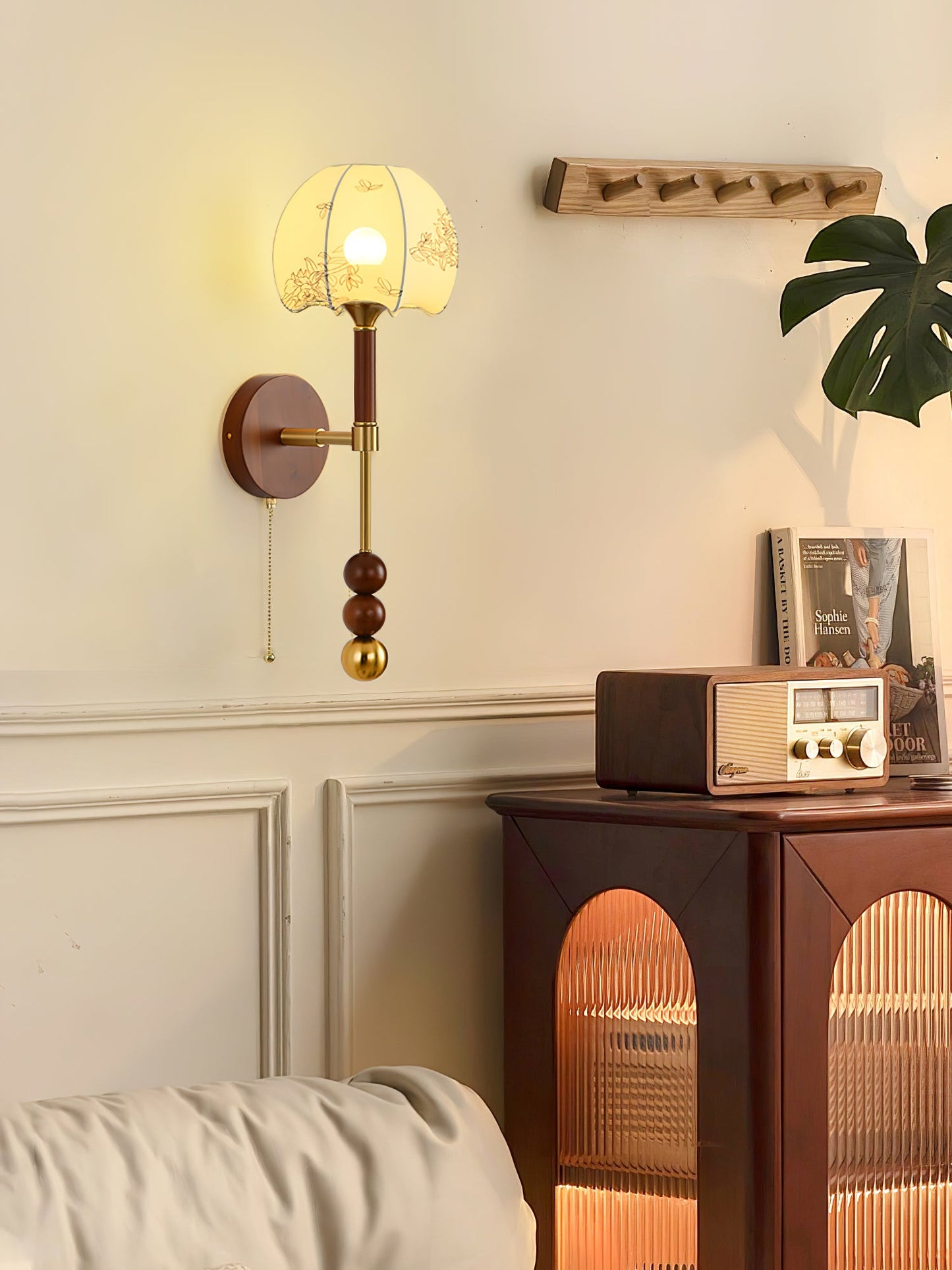 Roma Stylish Wall Sconce