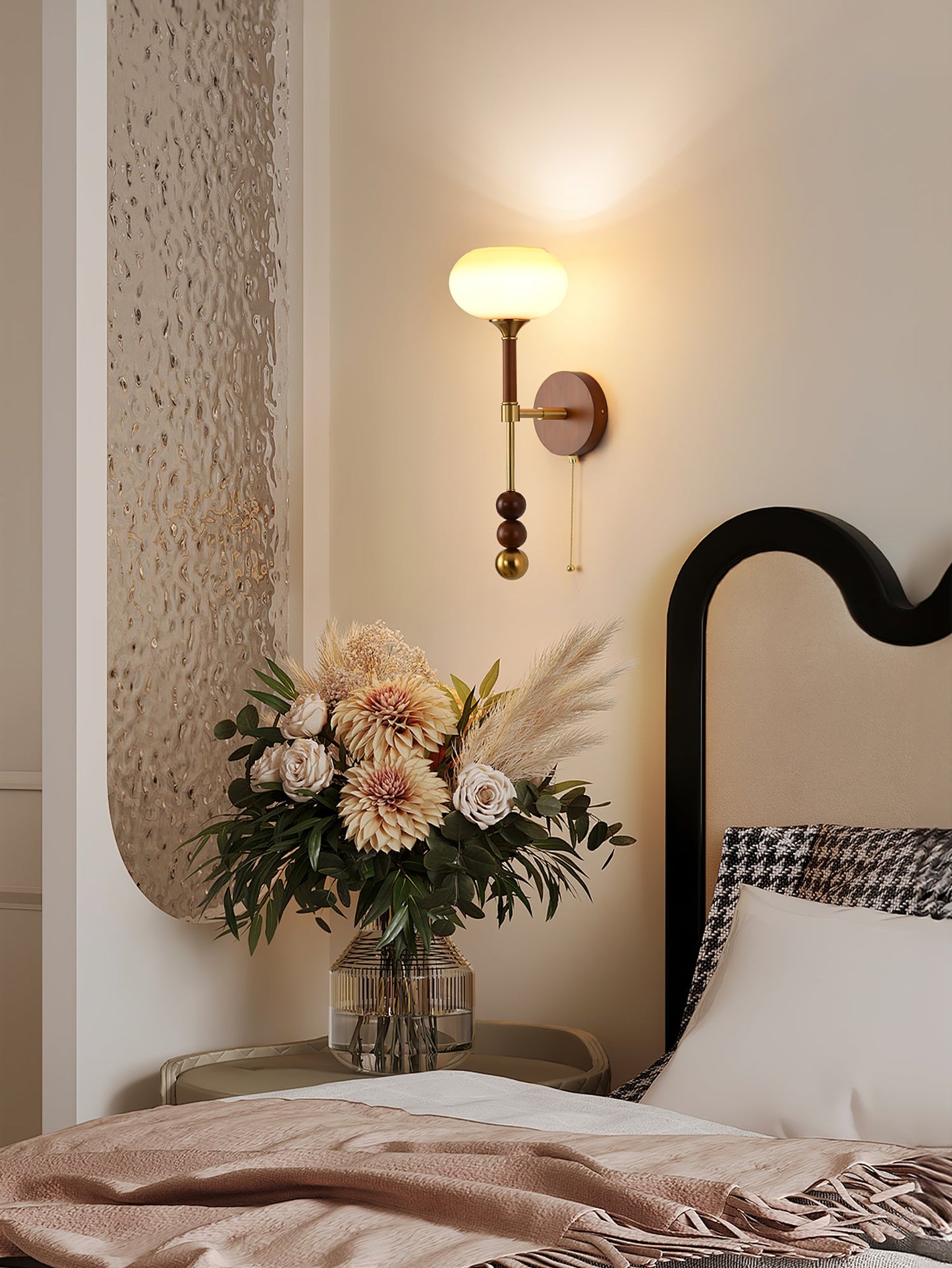 Roma Stylish Wall Sconce