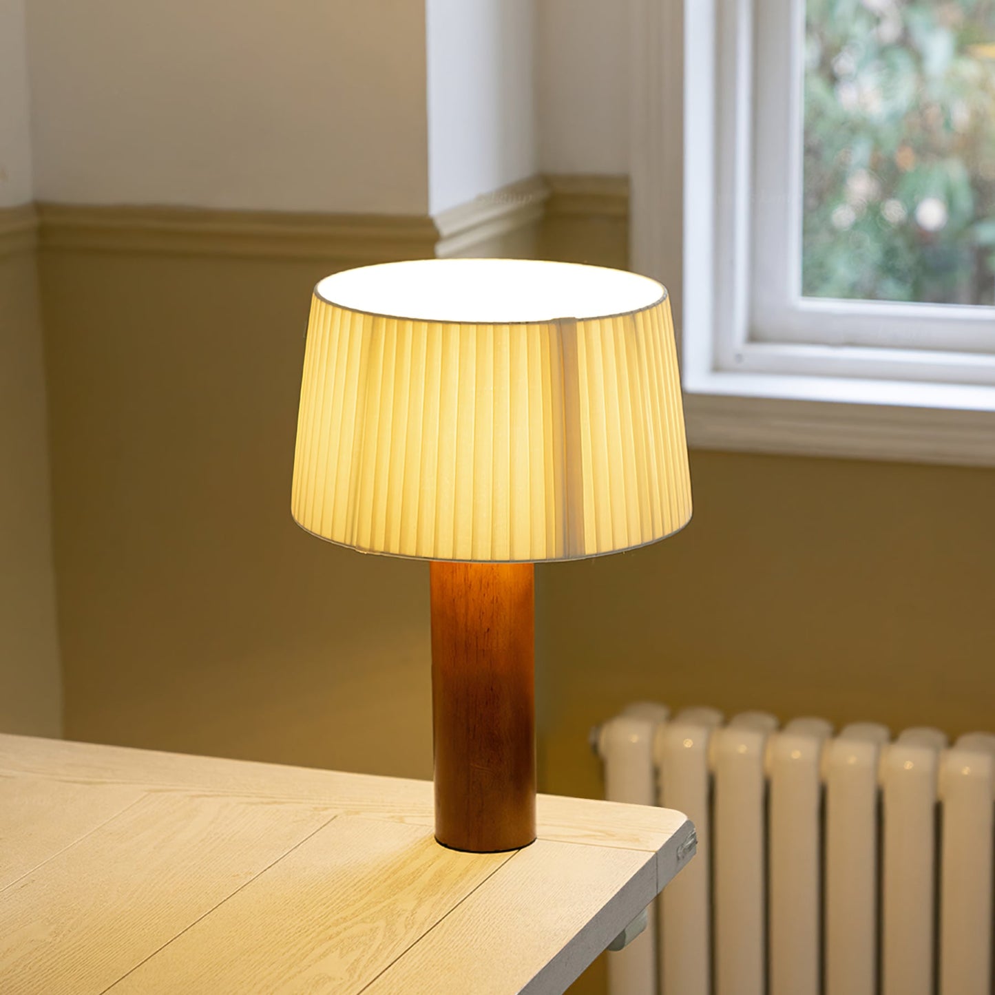 Gallissa Table Lamp