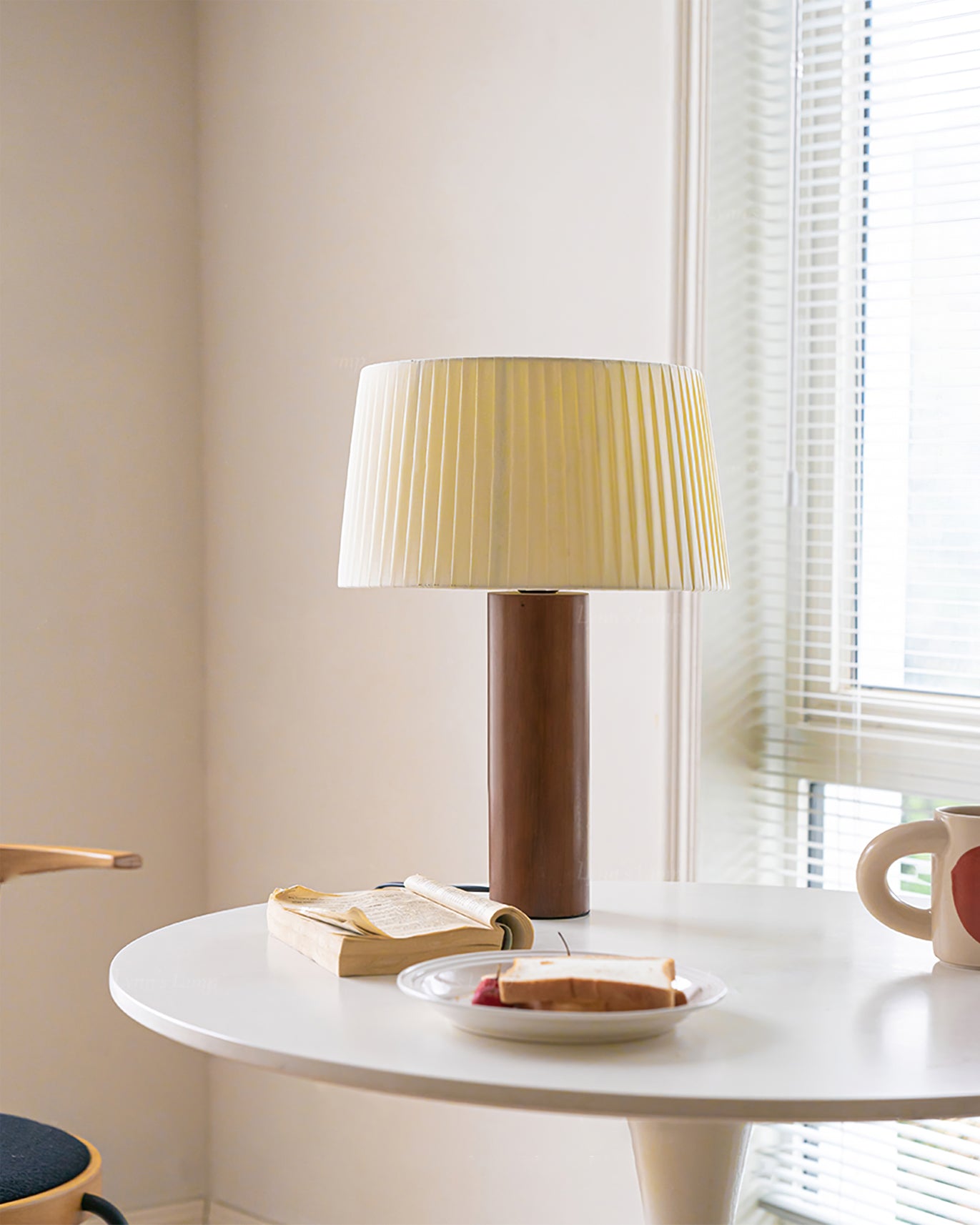 Gallissa Table Lamp