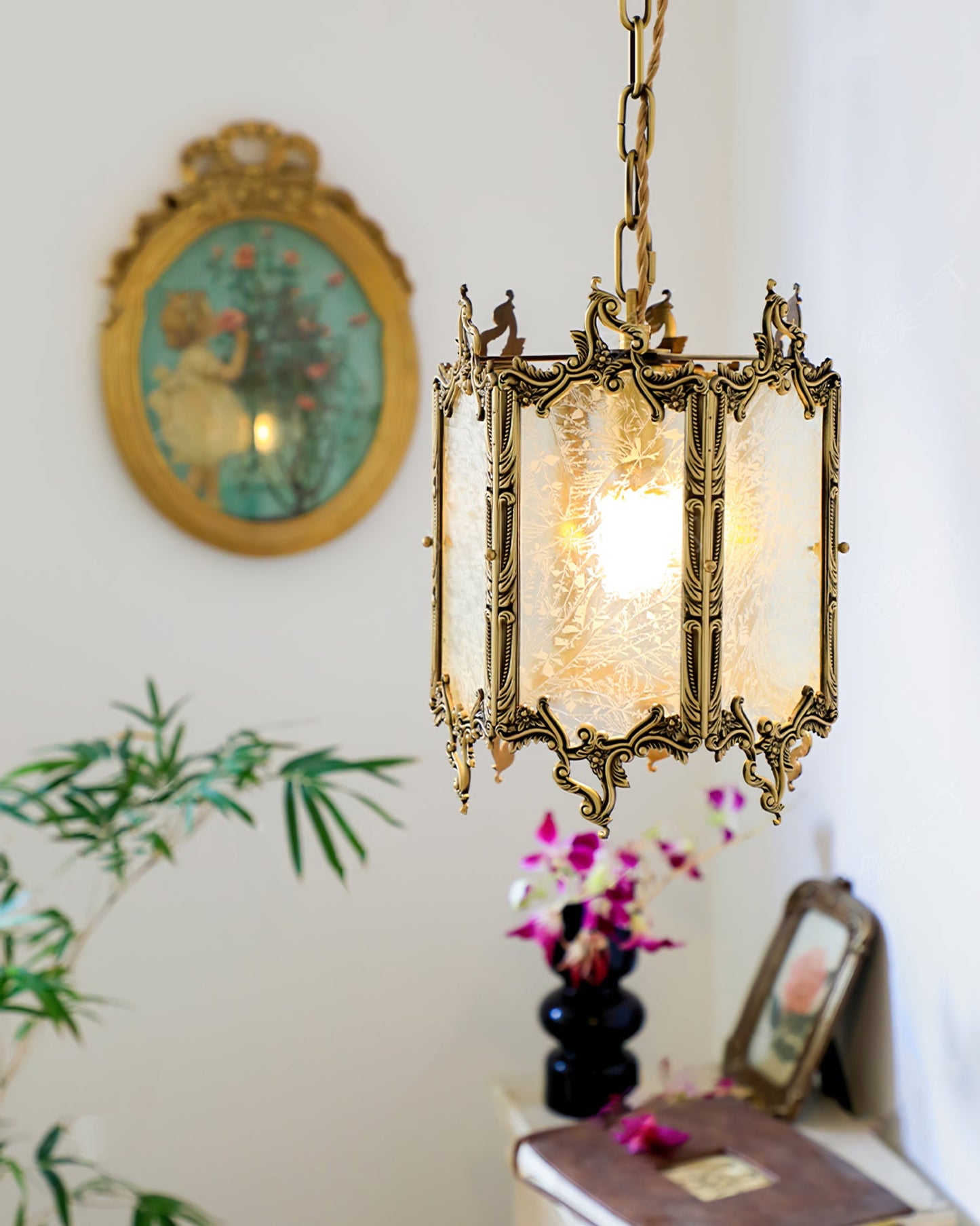 Gorgeous Brass Lantern Pendant Lamp