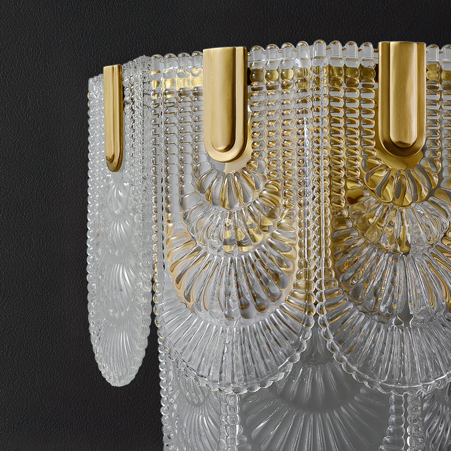 Giulia Brass Wall Lamp