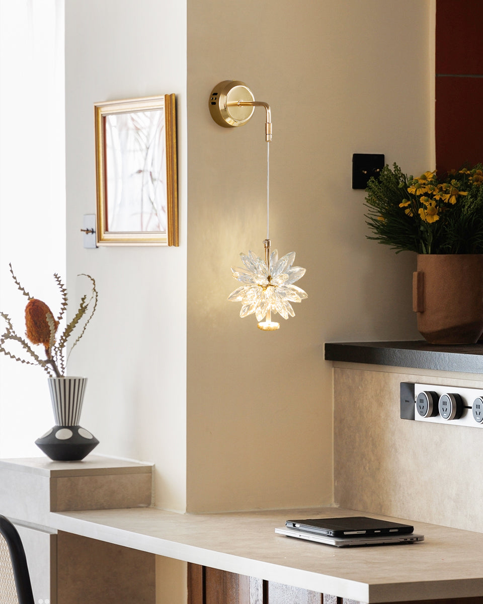 Glam Flower Wall Lamp