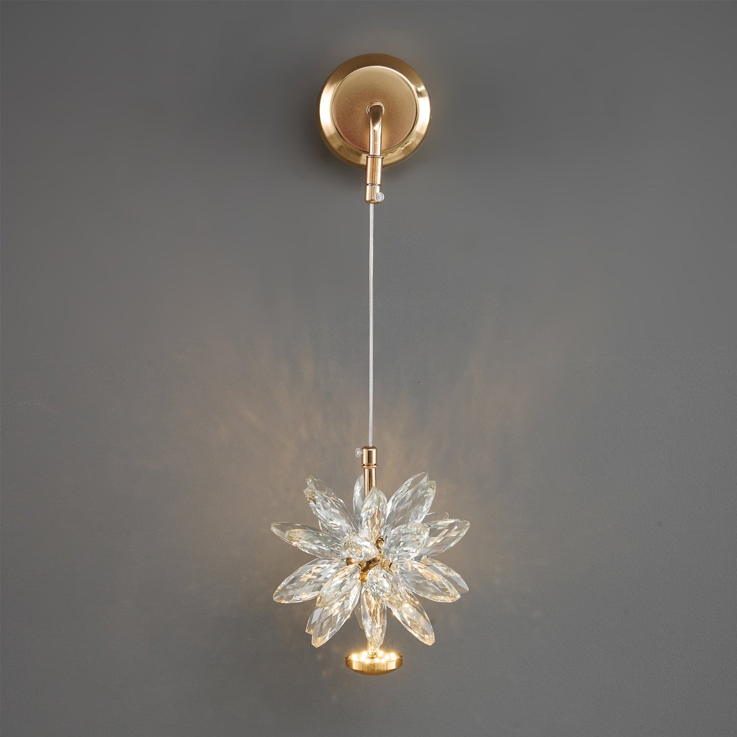 Glam Flower Wall Lamp