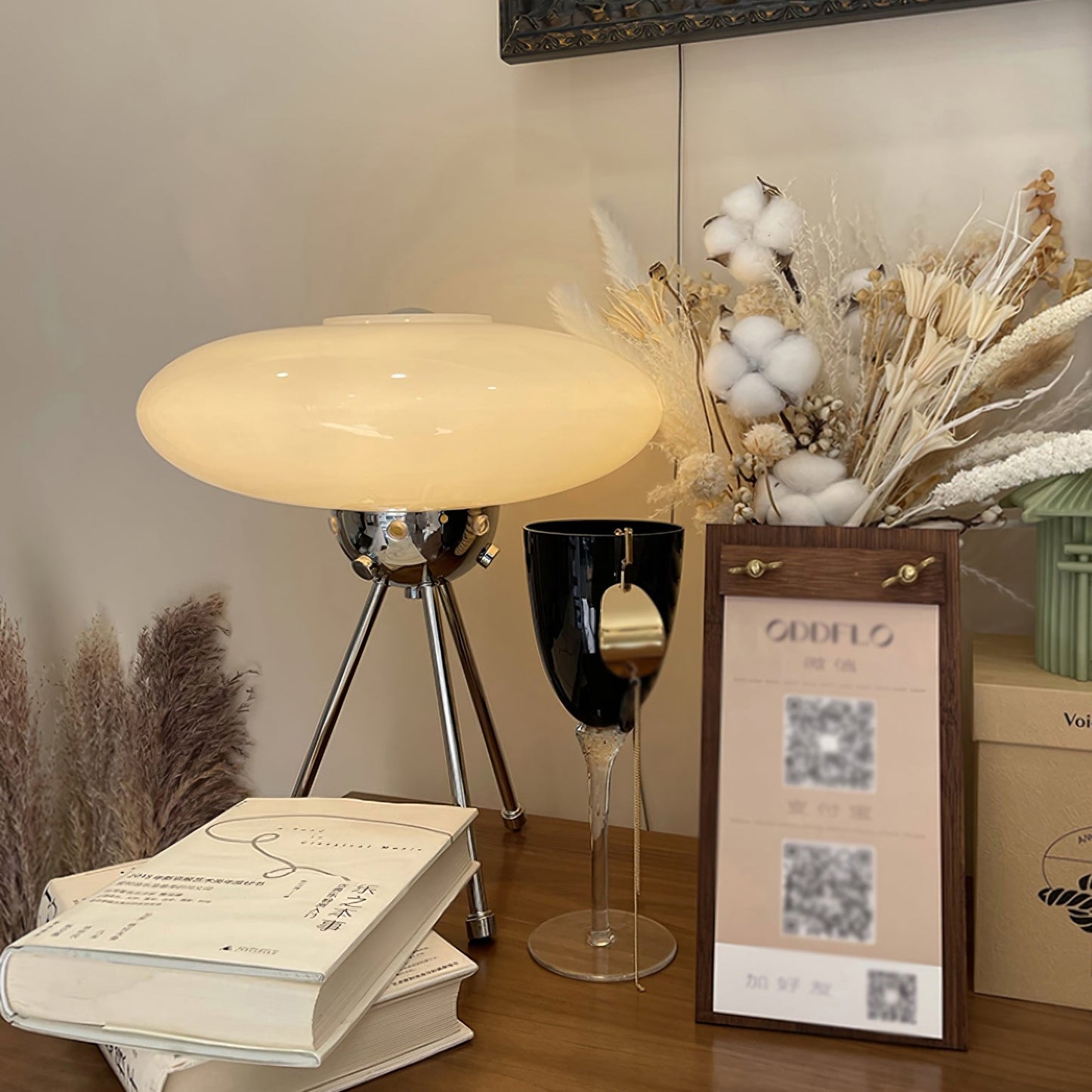 Glass UFO Table Lamp