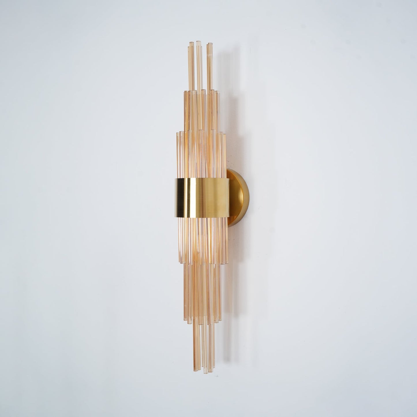 Gold Streamline Wall Lamp
