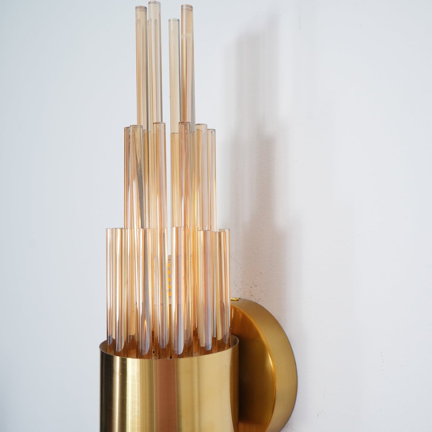 Gold Streamline Wall Lamp
