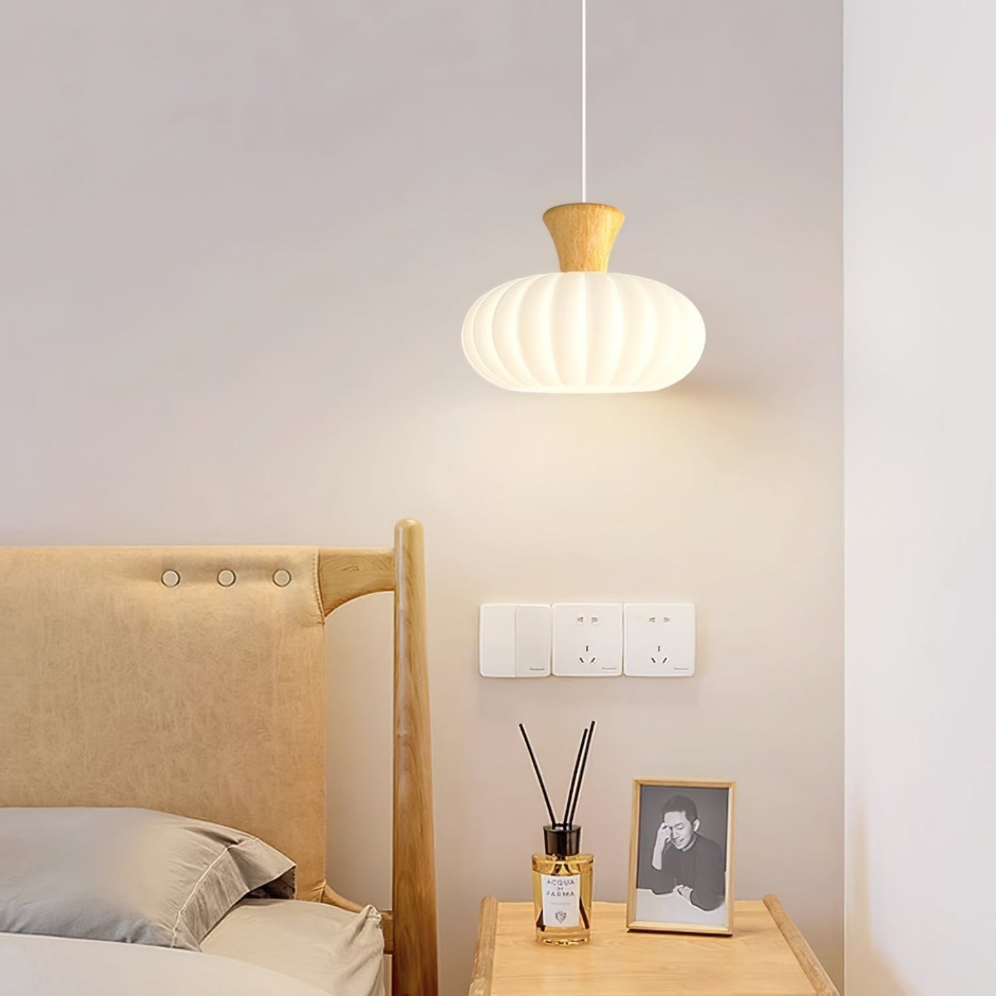 Gourd Ribbed Pendant Light