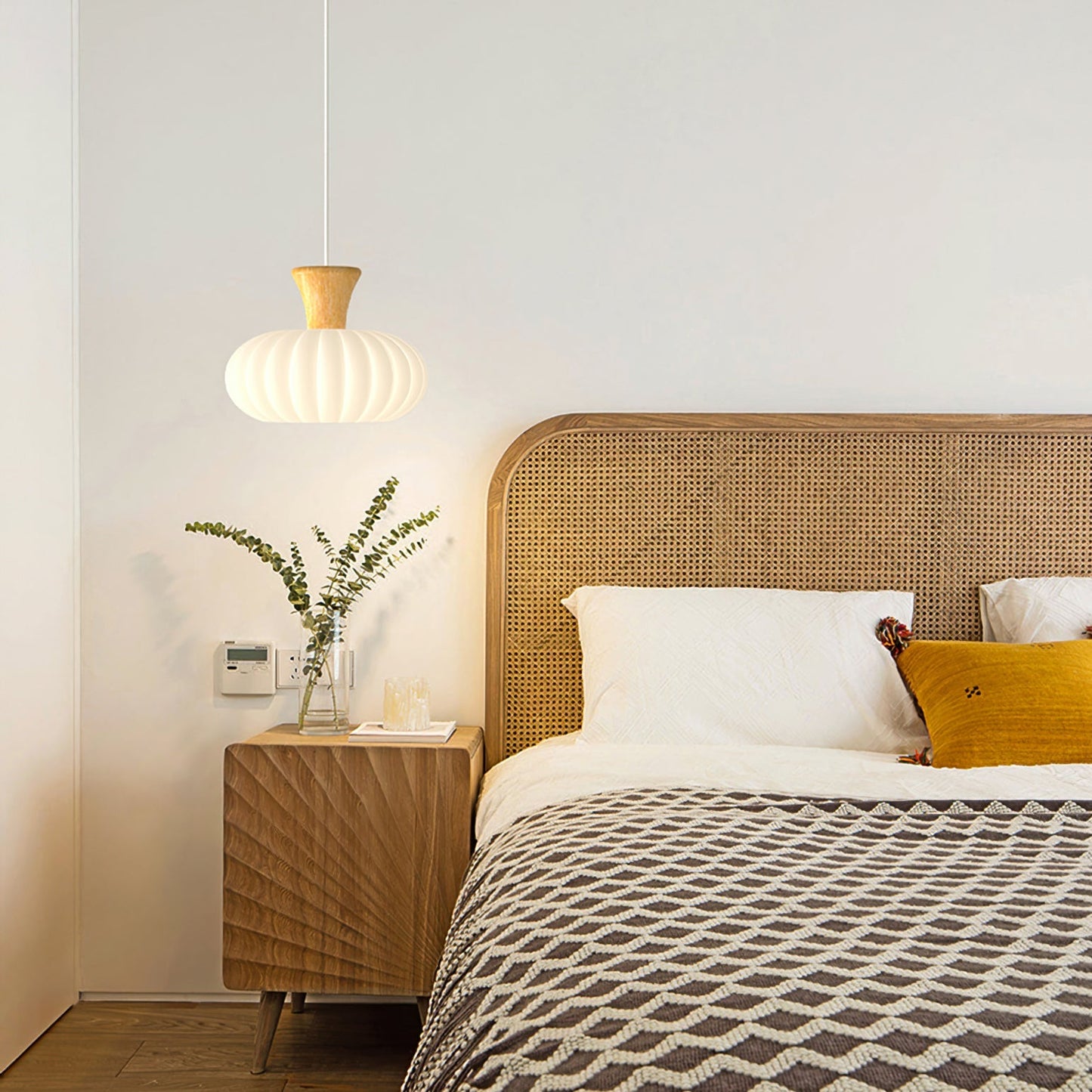 Gourd Ribbed Pendant Light