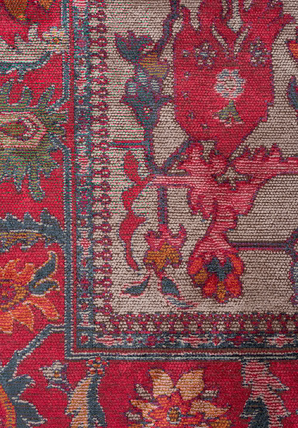 Grandeur Tile - Fuchsia Rug