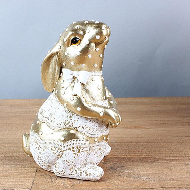 Pepsey Resin Sculpture Decor