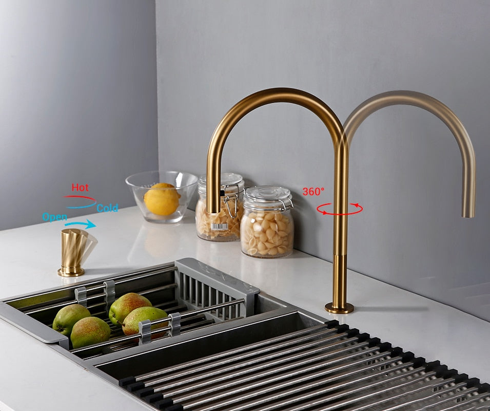 Snara - Modern Kitchen Faucet with Sprayer